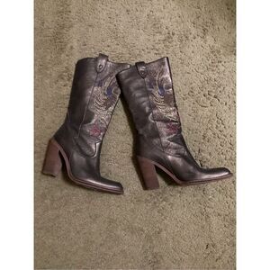 Gianni Bini Bronze Leather Embroidered Cowboy Boots 7.5 Biker Eagle Western
